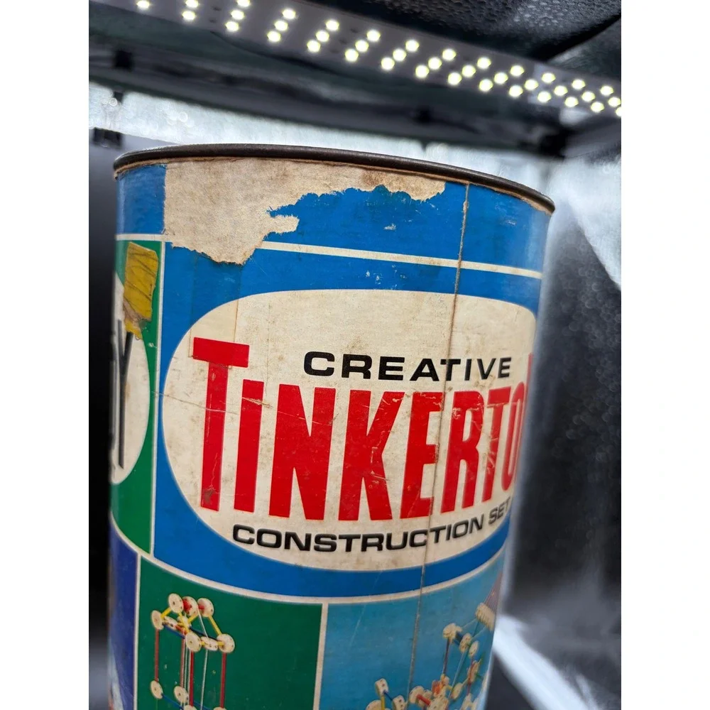 Vintage Tinkertoy Master Builder No 150 Construction Set Canister Questor 1970s